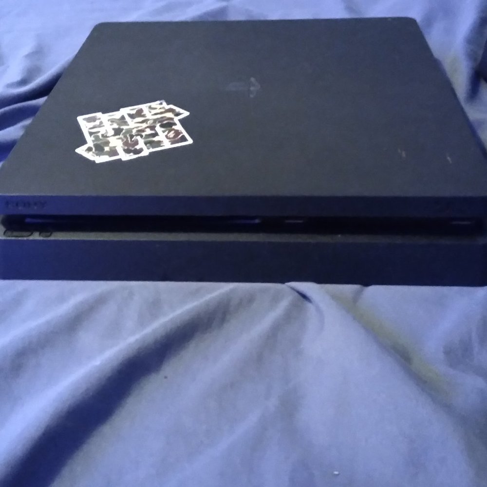 Ps4 slim